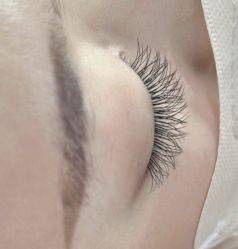 点击看大图 -赢韵美甲美睫瑞士净斑中心