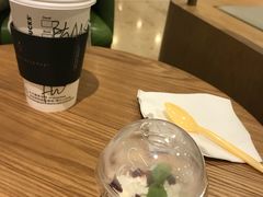 -星巴克臻选(北京银泰店)