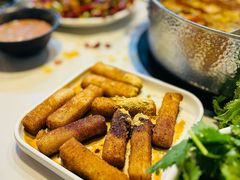 -德林酸菜鱼火锅(南丹店)