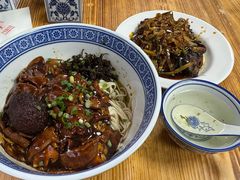 -沪西老弄堂面馆(定西路店)