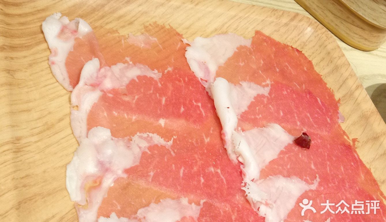 店裏說是升級了自助餐，對我胃口才來的呢