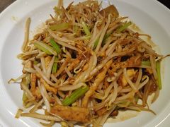 老济南炒合菜-闫府私房菜·老字号(恒隆店)