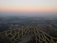 -鬼笑石后山停车场