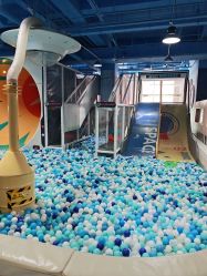 -欧酷世界动力星球(王府井奥莱UP TOWN店)