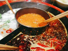 牛油鸳鸯锅-宽巷子成都火锅(南站店)