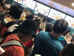 等位区-肯德基(中心书城店)