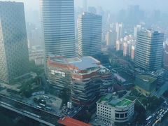 -上海龙之梦万丽酒店