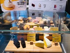 -麦当劳(浦江镇绿地乐和城店)