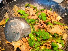 -费大厨辣椒炒肉(黄兴中心广场店)