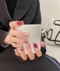 -LISSOM莉森 Nail ·美甲美睫原创定制店