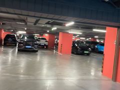 -中山公园-龙之梦停车场