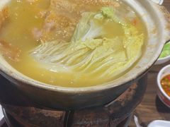 -阿润打边炉·鲜切鸡煲(华漕店)