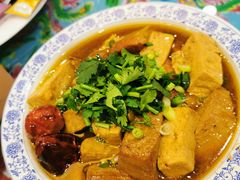 老家炖豆腐-闯关东东北农家菜(崂山石老人店)