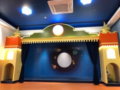 -小门牙好性格托育(北外滩中心)