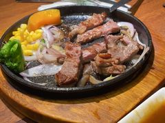 -玛格萝妮比萨屋(陆家浜路店)