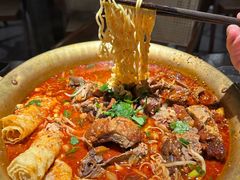 -张翻越·川渝冒菜·武汉黑鸭煲(城北万象城店)