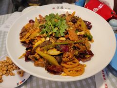 -拿渡·水煮鱼麻辣香锅(王府井奥莱·香江小镇店)