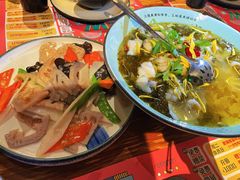 老坛酸菜鱼-胡桃里音乐酒馆(仓山万达店)