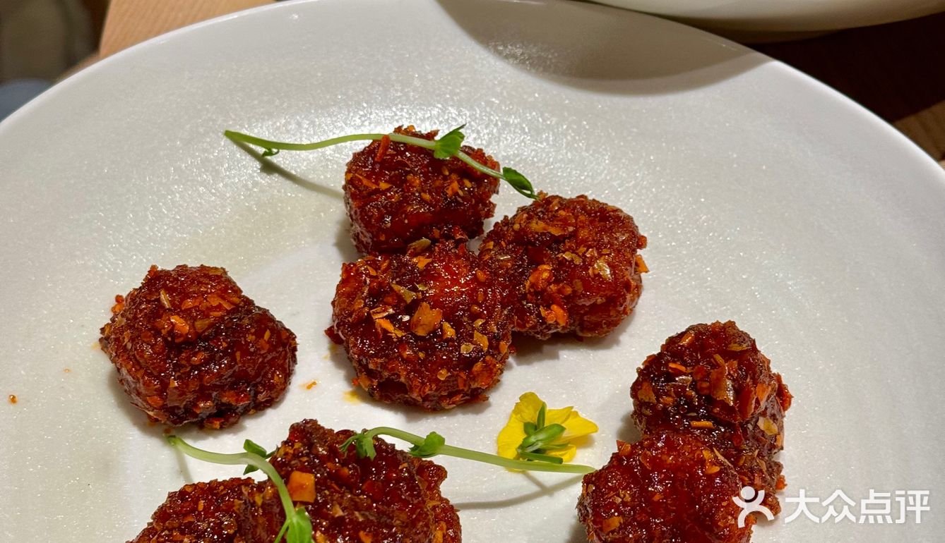 火爆贵州的黔大叔来到上海龙阳店，带你领略贵州的独特风情