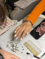 -Hello Beauty美甲美睫皮肤管理中心