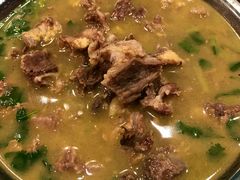 -啄佬食堂