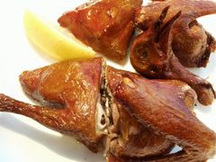 招牌红烧乳鸽-太平馆西餐厅(北京路店)