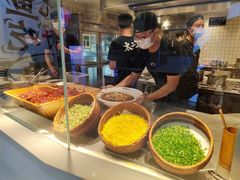 自助取餐区-太二酸菜鱼(长沙IFS国金中心店)
