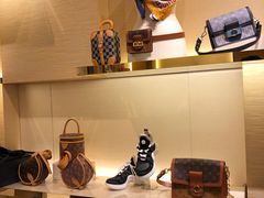 -LV路易威登(国际广场店)