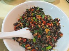 韭菜爆炒田螺-笨罗卜浏阳菜馆(龙华鹏润达店)
