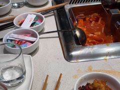 -海底捞火锅鲜切牛肉主题店(长寿路店)