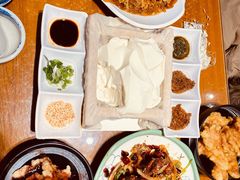 -95号酱骨·一块豆腐(展春园西路店)