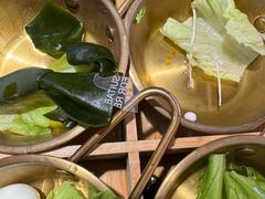 -三顾烤庐·烤鱼·烧烤·龙虾(奉贤店)