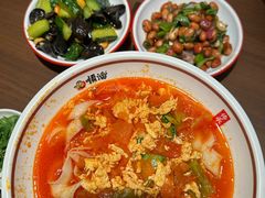 -顺溜·手工刀削面·黑金店(铜锣湾店)