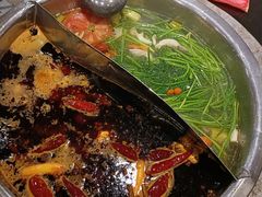 -重庆风光老灶火锅城(同德广场店)