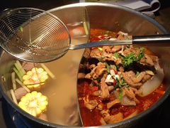 牛杂鸳鸯锅-左庭右院鲜牛肉火锅(新梅广场店)