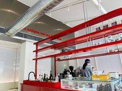 -UNI UNI(环亚凯瑟琳店)