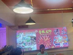 -海盗船. 龙虾烧烤. 酒馆