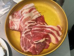 -山焱·炭火自助烤肉(周浦万达店)