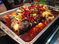 -里岛烤鱼(东港凯虹广场店)