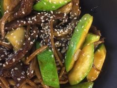 -来龙里 精致 东南亚餐室(万象城店)