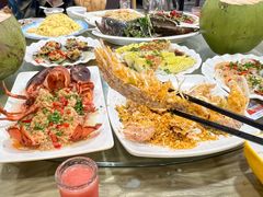 -潘先生平价海鲜城(神州半岛店)