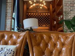 -桉树林A coffee 森林餐厅(三圣乡店)