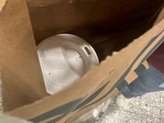 -星巴克臻选(莘庄仲盛店)