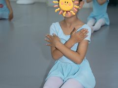 -蒲公英舞蹈艺术中心(解放路校区)