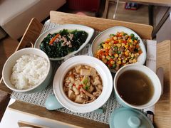 -臻儿屿月子会所(茶山店)