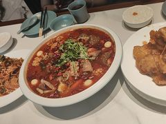 -老周家酱卤猪蹄私房菜(克拉玛依西街店)