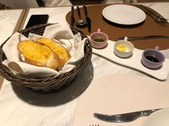 -窗外西餐厅(普罗理想国店)