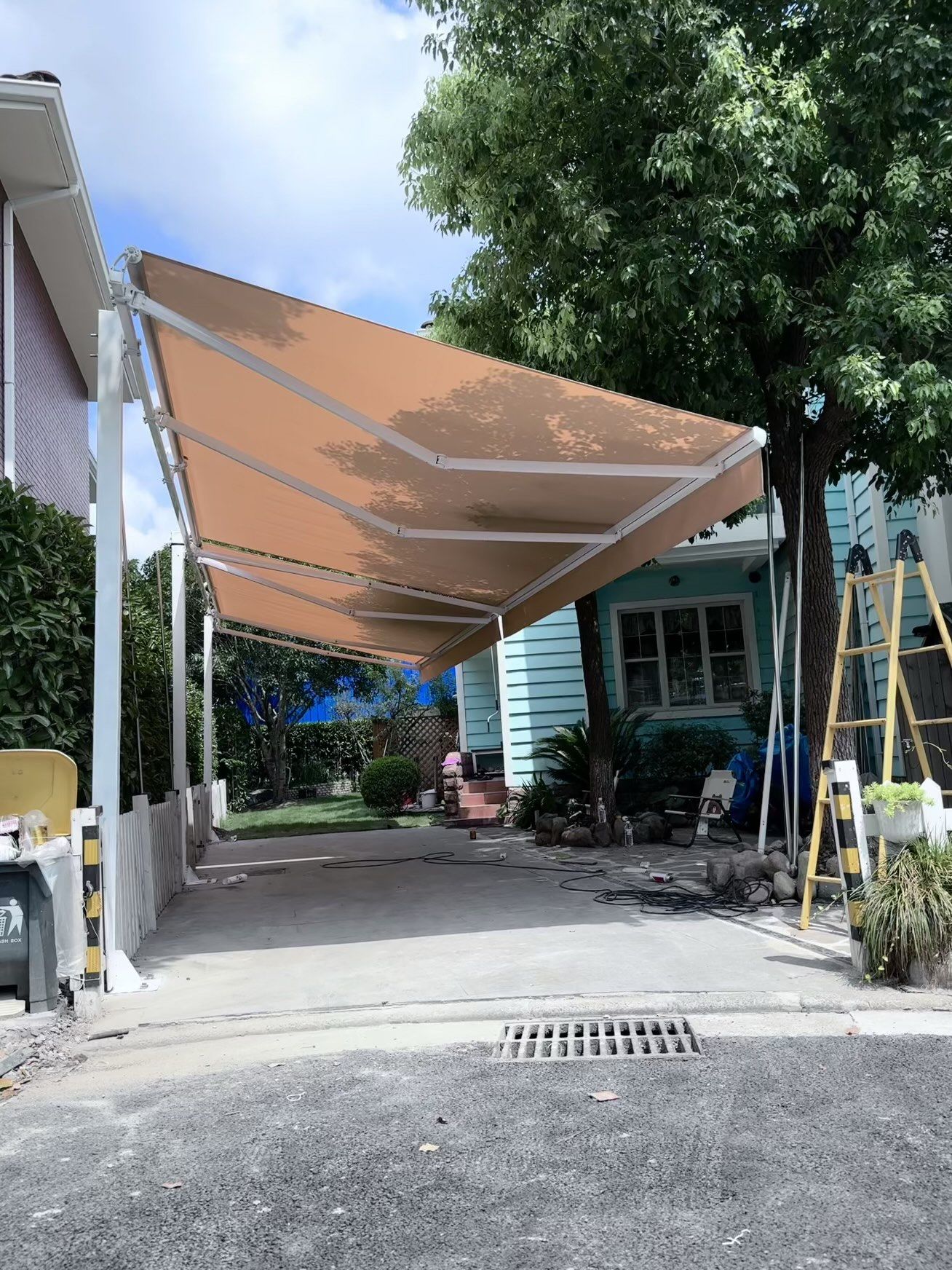 开放式电动伸缩遮阳棚,手摇棚雨棚