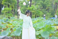 -汉仪华裳汉服馆(打浦桥店)