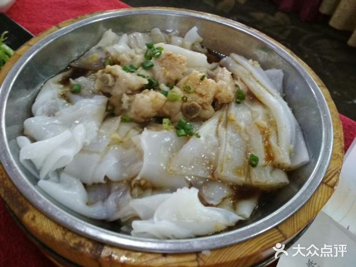 鼎珑点心仔(燕塘店)排骨陈村粉图片